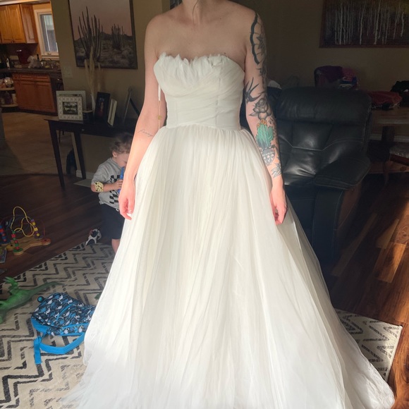 bridal strapless tulle wedding dress gown - Picture 5 of 5